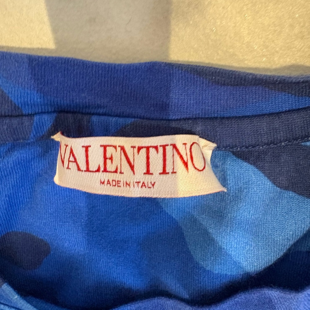 Valentino Blue Camouflage Cotton Logo T-Shirt | Made in Italy | Size L 💙 - Picture 10 of 13